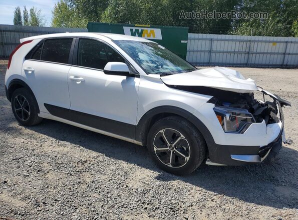 KNDCP3LE3T5337674 2026 KIA NIRO White Front right