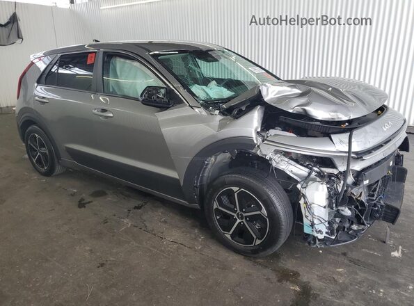 KNDCP3LE4T5319054 2026 KIA NIRO Gray 