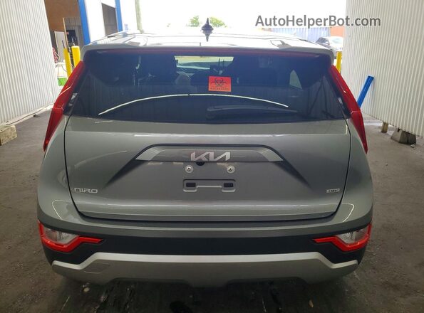 KNDCP3LE4T5319054 2026 KIA NIRO Gray Вид ззаду