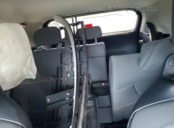 KNDCP3LE4T5319054 2026 KIA NIRO Gray Вид задніх сидінь