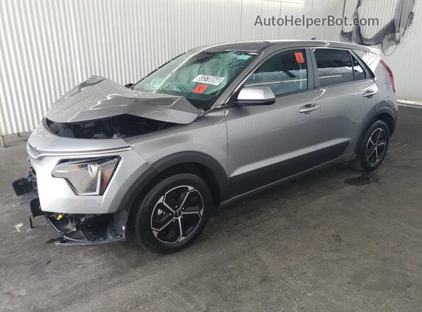 KNDCP3LE4T5319054 2026 KIA NIRO Gray 