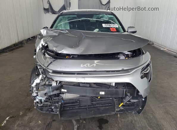 KNDCP3LE4T5319054 2026 KIA NIRO Gray 