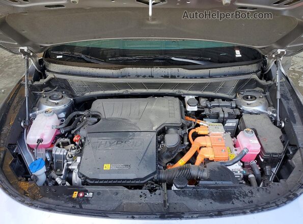 KNDCP3LE4T5323461 2026 KIA NIRO Gray Widok wnętrza z tyłu