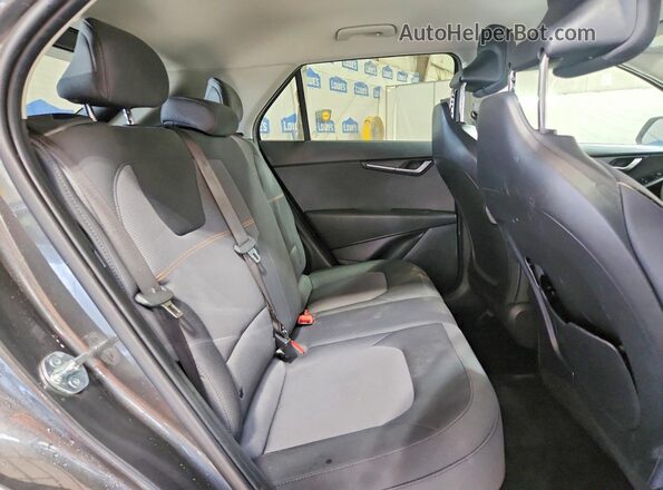 KNDCP3LE4T5336288 2026 KIA NIRO Gray Вид задньої частини салону