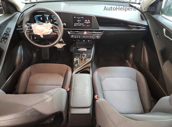 KNDCP3LE4T5336923 2026 KIA NIRO Black Vista del salpicadero