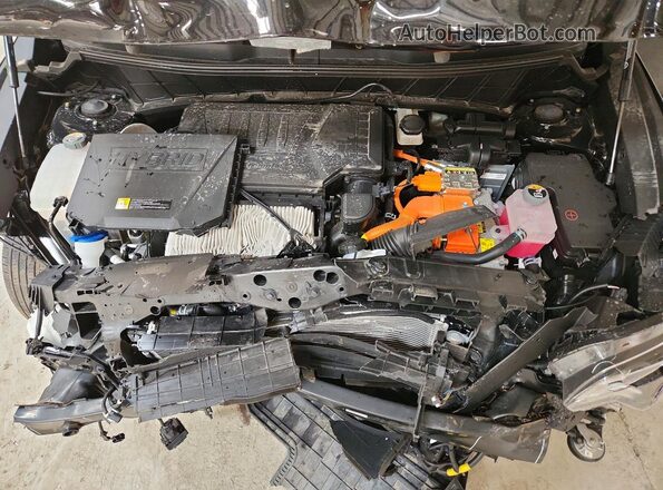 KNDCP3LE4T5336923 2026 KIA NIRO Black Vista del compartimento del motor