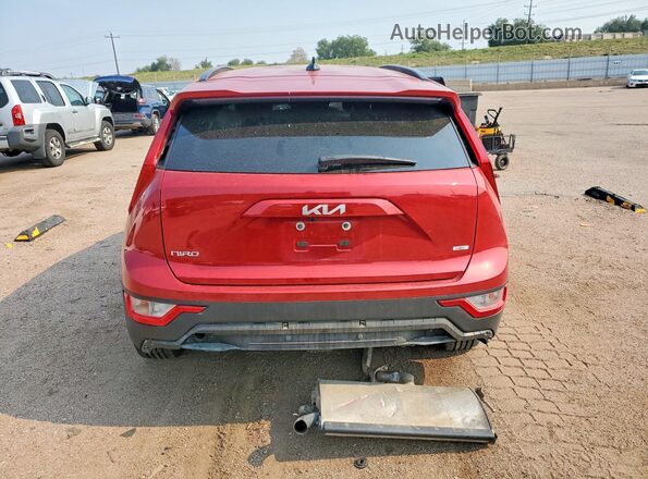 KNDCP3LE5R5127635 2024 KIA NIRO Красный Вид сзади