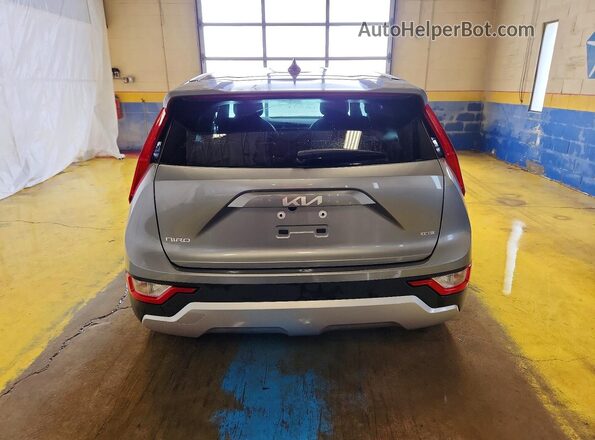 KNDCP3LE5T5320410 2026 KIA NIRO Gray უკანა ხედი