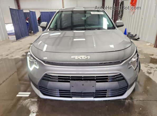 KNDCP3LE5T5341838 2026 KIA NIRO Silver Front view