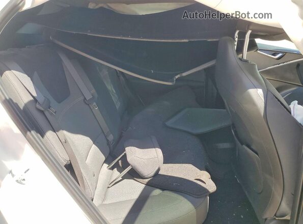 KNDCP3LE6P5084968 2023 KIA NIRO White უკანა სავარძლების ხედი