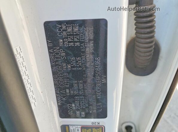 KNDCP3LE6P5084968 2023 KIA NIRO White ძრავის განყოფილების ხედი