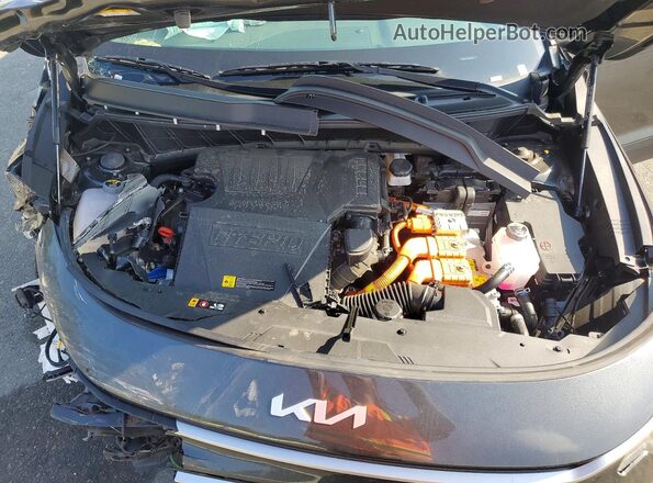 KNDCP3LE6T5317693 2026 KIA NIRO Gray Vista interior trasera