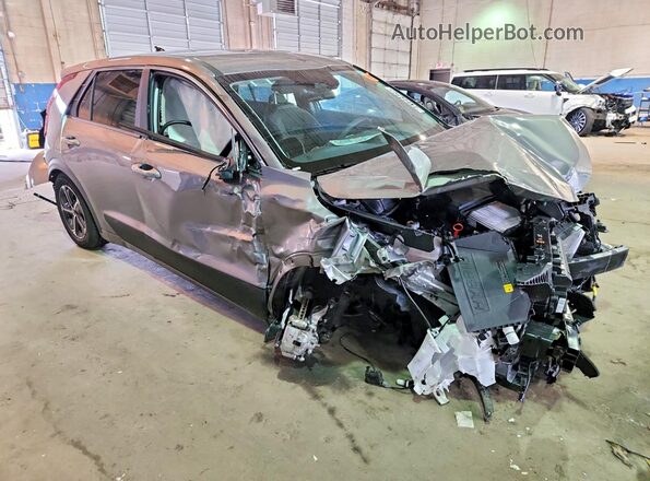KNDCP3LE6T5319802 2026 KIA NIRO Gray Delantero derecho