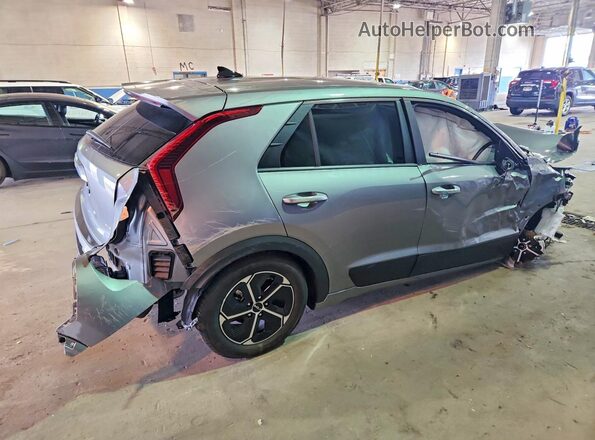 KNDCP3LE6T5319802 2026 KIA NIRO Gray Trasero derecho