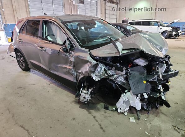 KNDCP3LE6T5319802 2026 KIA NIRO Gray 