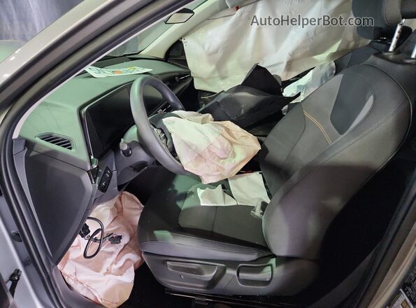 KNDCP3LE6T5319802 2026 KIA NIRO Gray 