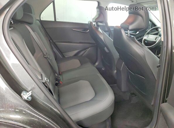KNDCP3LE7T5319372 2026 KIA NIRO Gray უკანა სავარძლების ხედი