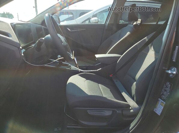 KNDCP3LE7T5319372 2026 KIA NIRO Gray წინა სალონის ხედი