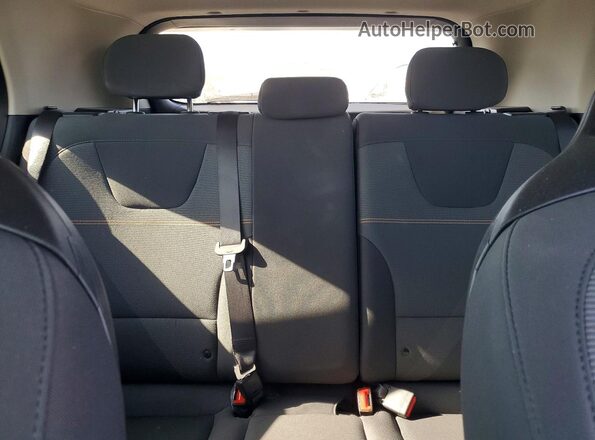 KNDCP3LE8S5217853 2025 KIA NIRO Gray უკანა სავარძლების ხედი