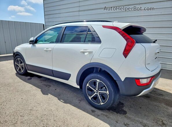 KNDCP3LE8S5304734 2025 KIA NIRO White უკანა მარცხენა