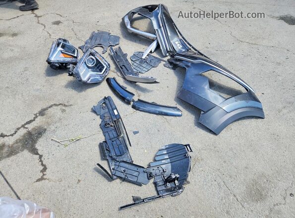 KNDCP3LE8T5330137 2026 KIA NIRO Charcoal Вид наклейки з VIN-кодом