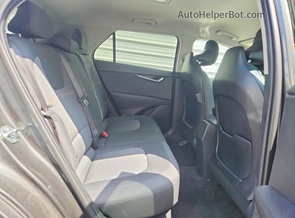 KNDCP3LE8T5330137 2026 KIA NIRO Charcoal Вид задньої частини салону