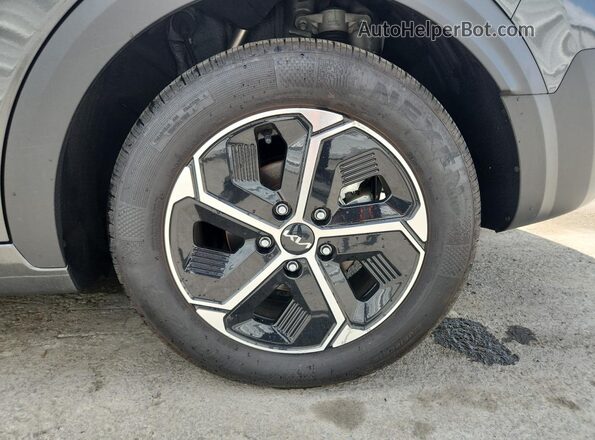 KNDCP3LE8T5330137 2026 KIA NIRO Charcoal 
