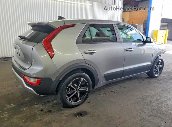 KNDCP3LE9T5319793 2026 KIA NIRO Gray უკანა მარჯვენა