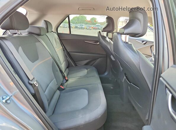 KNDCP3LE9T5362143 2026 KIA NIRO Gray Սալոնի հետևի տեսք