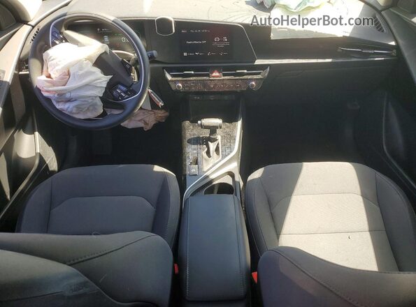 KNDCP3LEXR5121362 2024 KIA NIRO Gray Widok deski rozdzielczej