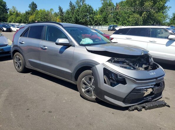 KNDCP3LEXR5121362 2024 KIA NIRO Gray Przód prawy
