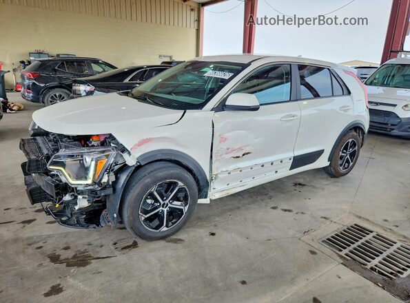 KNDCP3LEXT5318555 2026 KIA NIRO White Trasero izquierdo