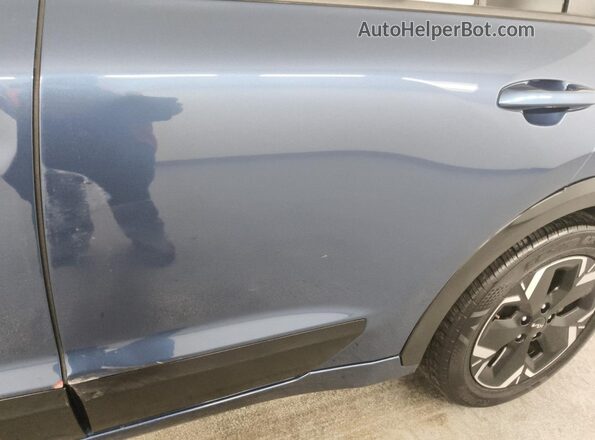 KNDCR3L10P5027771 2023 KIA NIRO Blue 