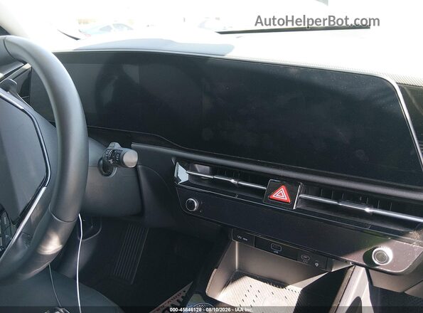 KNDCR3L10R5120468 2024 KIA NIRO EV Blue უკანა სავარძლების ხედი