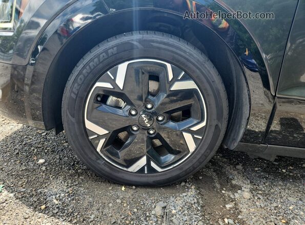 KNDCR3L12P5054986 2023 KIA NIRO Charcoal 
