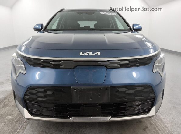 KNDCR3L17P5021370 2023 KIA NIRO Blue 