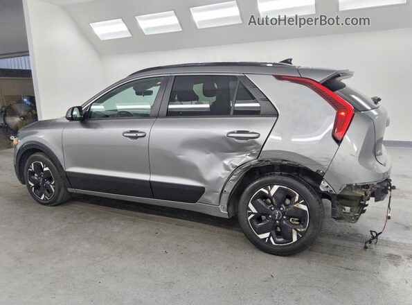 KNDCR3L17P5036600 2023 KIA NIRO Silver უკანა მარცხენა