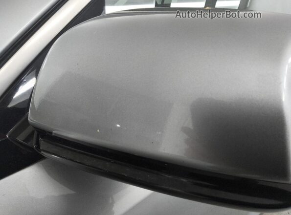 KNDCR3L17P5036600 2023 KIA NIRO Silver 