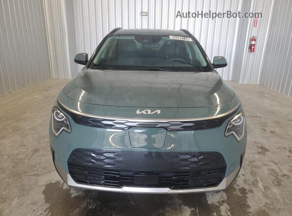 KNDCR3L17R5085637 2024 KIA NIRO Green 