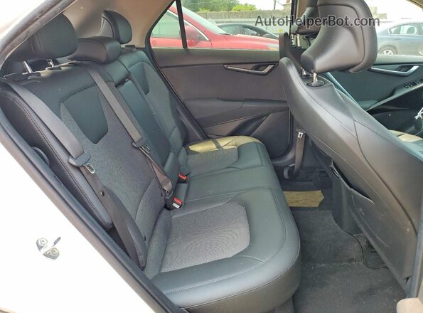 KNDCR3LE2P5051508 2023 KIA NIRO Белый Вид задней части салона