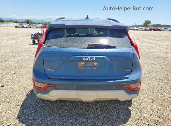 KNDCR3LE4P5117640 2023 KIA NIRO Blue Rear view