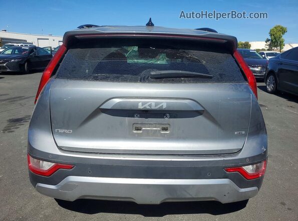 KNDCR3LE5P5084244 2023 KIA NIRO Серый Вид сзади