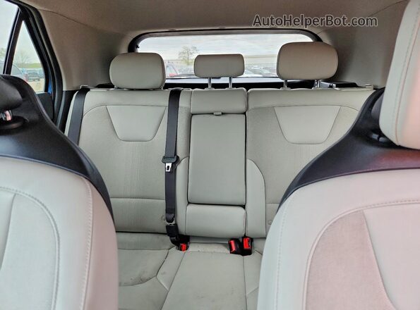 KNDCR3LE5R5203624 2024 KIA NIRO Blue Widok tylnych siedzeń