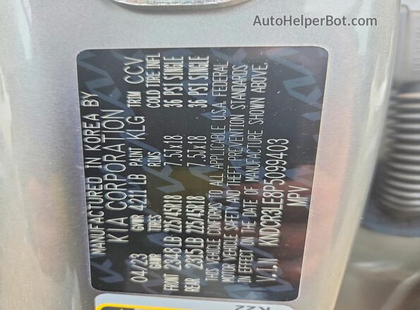 KNDCR3LE8P5099403 2023 KIA NIRO Tan VIN კოდის სტიკერის ხედი