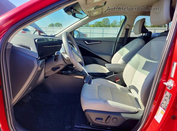 KNDCR3LE9R5159482 2024 KIA NIRO Red Vista interior delantera