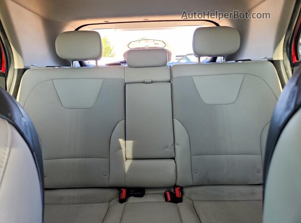 KNDCR3LE9R5159482 2024 KIA NIRO Red Vista de los asientos traseros