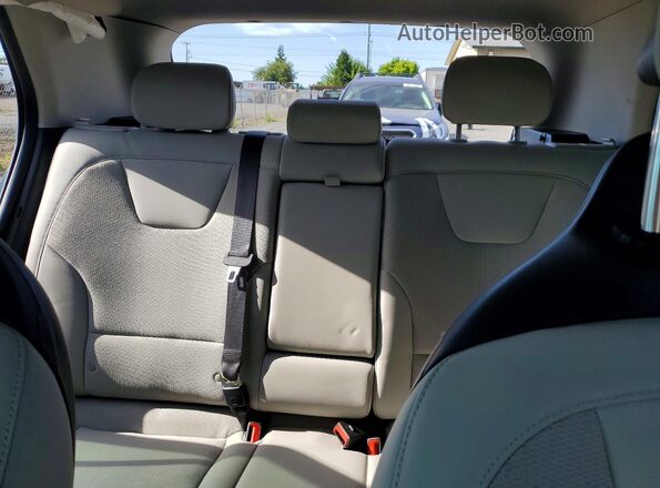 KNDCR3LE9R5190313 2024 KIA NIRO Green Вид задніх сидінь