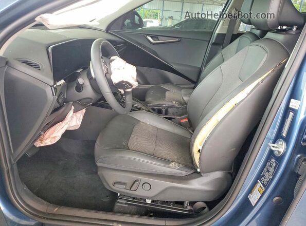 KNDCR3LE9S5237250 2025 KIA NIRO Синий Вид салона спереди