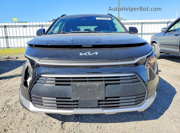 KNDCR3LEXR5151052 2024 KIA NIRO Черный Вид спереди