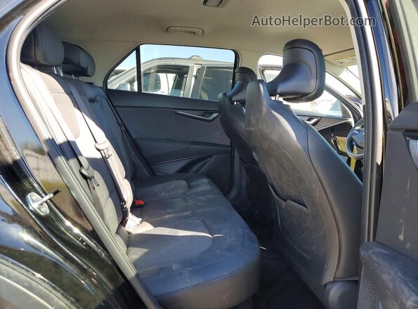 KNDCR3LEXR5151052 2024 KIA NIRO Черный Вид задней части салона